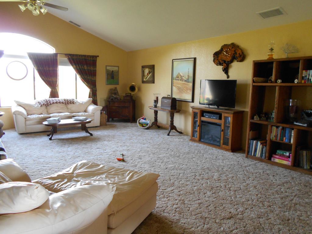 The Branded Calf Bed & Breakfast Yokuts Valley  Esterno foto