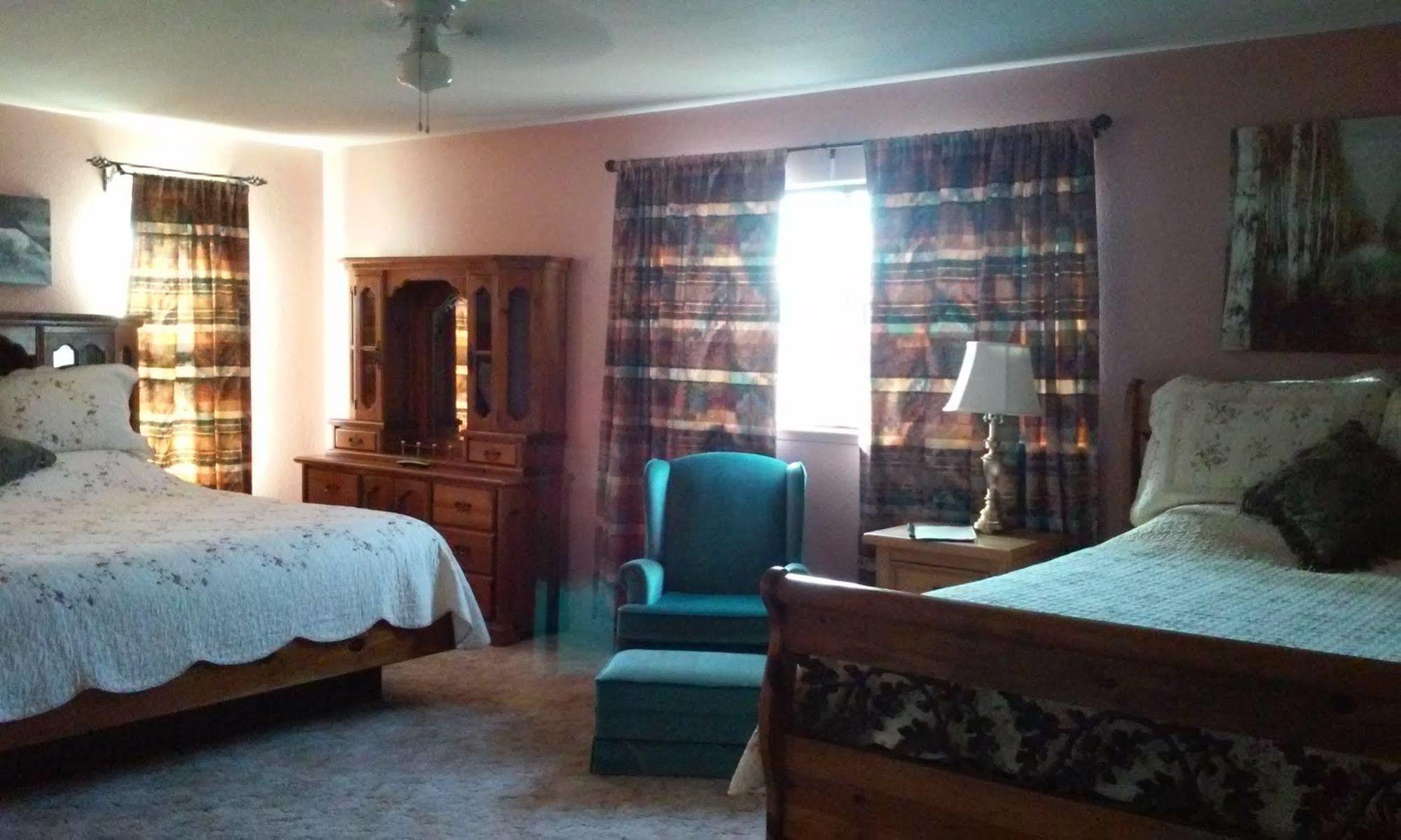 The Branded Calf Bed & Breakfast Yokuts Valley  Esterno foto