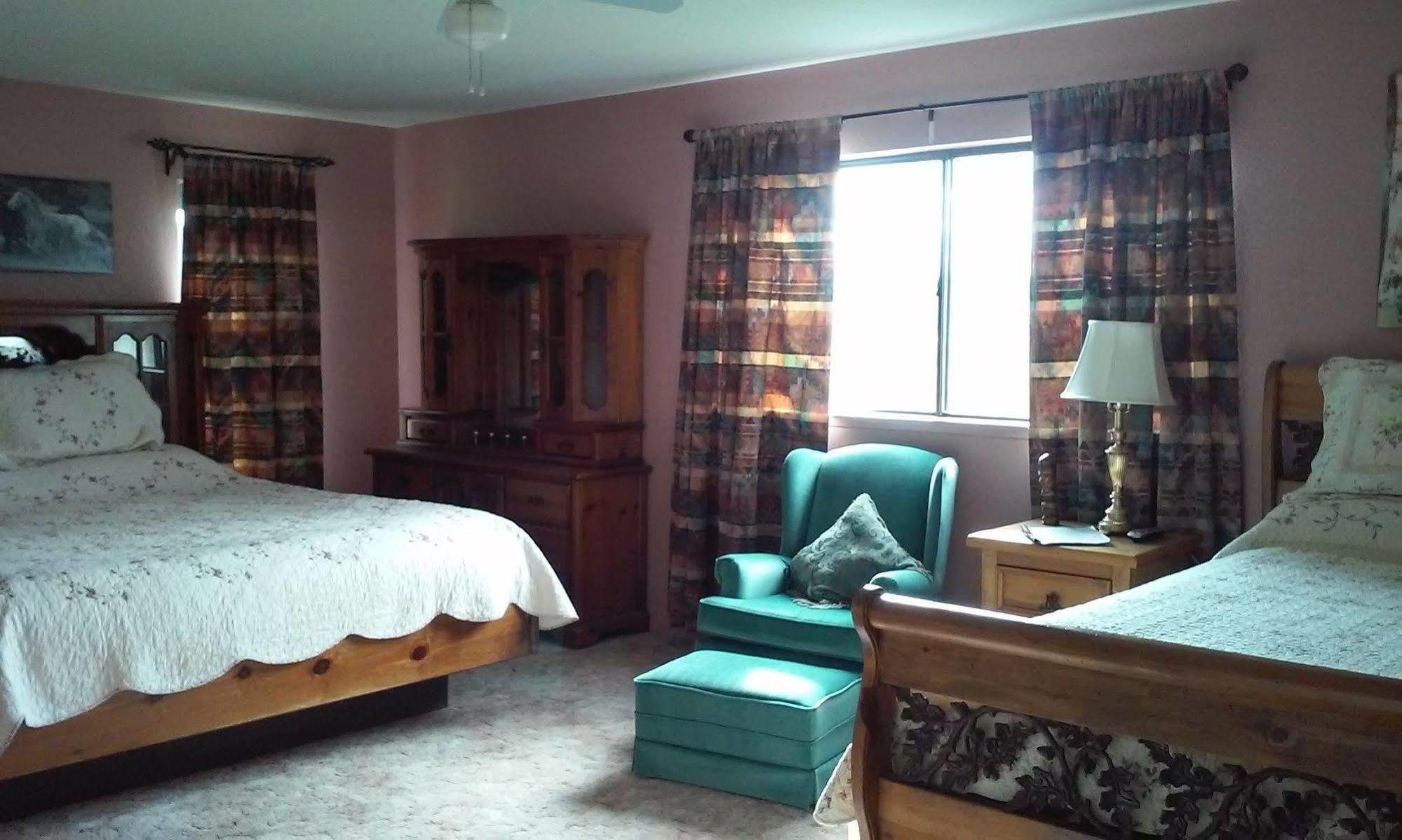 The Branded Calf Bed & Breakfast Yokuts Valley  Esterno foto